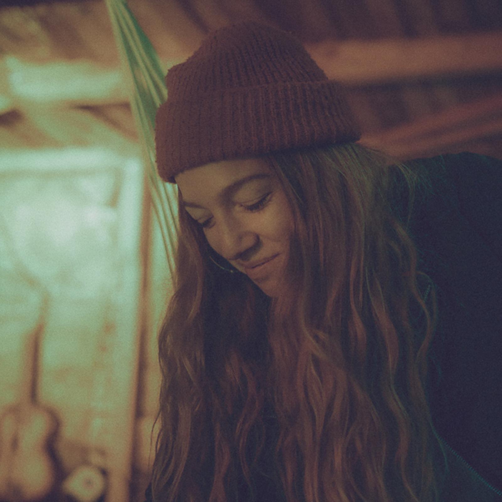 Nilua — singer and songwriter from Essen, Ruhrpott